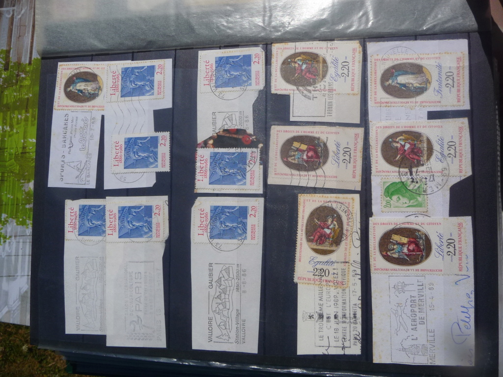 vente albums de timbres (en cours...) P1280223