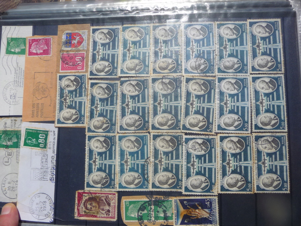 vente albums de timbres (en cours...) P1280233
