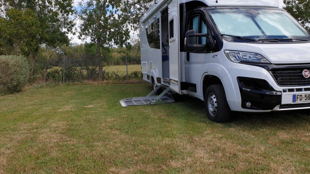 Location de camping-cars PMR 20190514