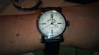 Les montres à anses articulées Dsc02610