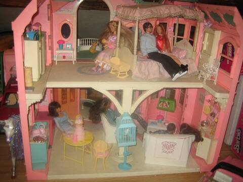 Barbie Street