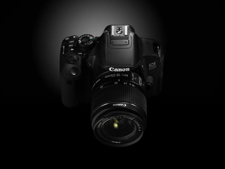 EOS 650D, nouveau reflex de Canon avec écran tactile multipoint