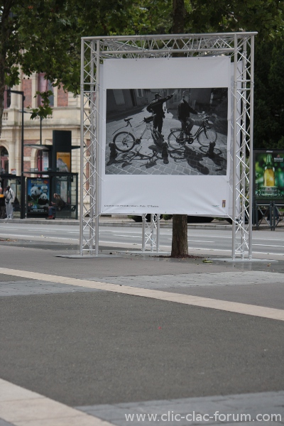 Le vélo à Chartres, 1ère exposition photos en plein air pour la ville d'Eure et Loir