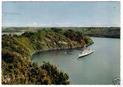 [Le cimetière des bateaux et du patrimoine de la Marine] Le cimetière de LANDEVENNEC - Page 4 A607_112