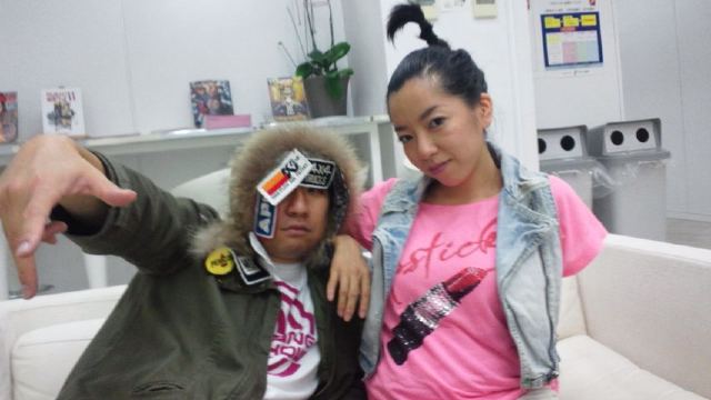  [10.07] Des comédiens Japonaise imitent GD&Dara.  Grdxg10