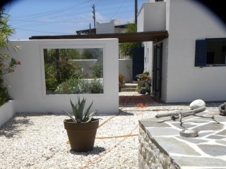 Notre Maison à Naxos  - Page 3 2011-014