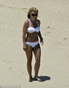 Britney na plazi. Nove slike. =] Britne13