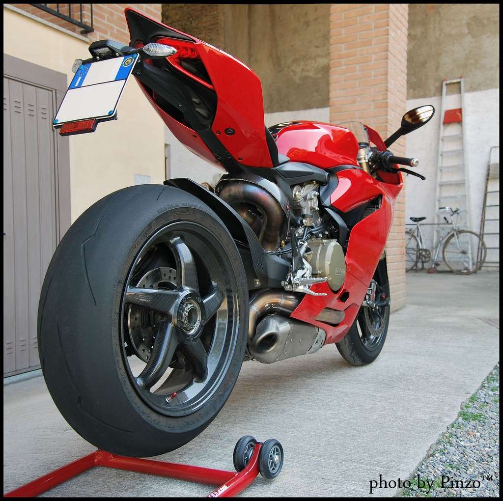 ducati 1199 Panigale ( Topic N°2 ) - Page 28 Ftd6y10
