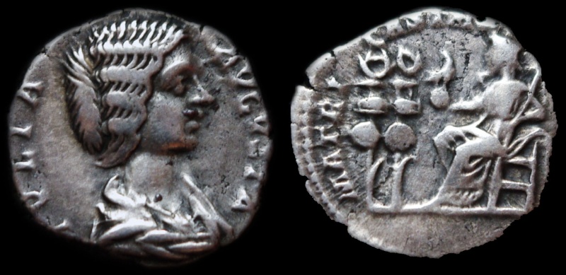 Les enseignes militaires dans la numismatique romaine - Page 2 J3410