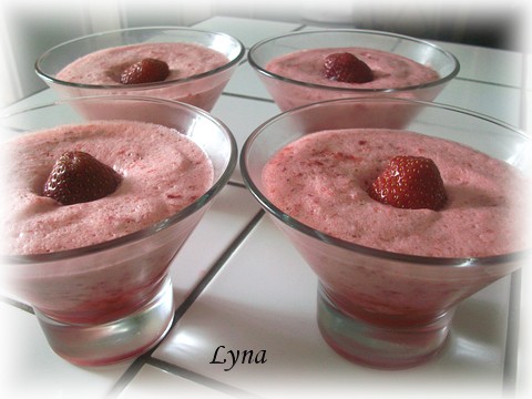 Mousse légère aux fraises et melon d'eau Mousse10
