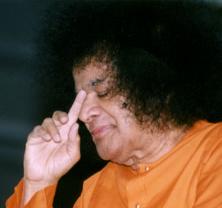 The Grace of God ~ Sathya Sai Baba Cid_5a10