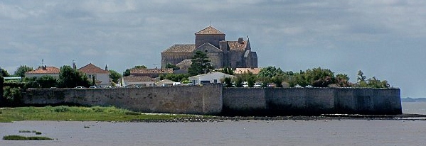 Talmont-sur-Gironde (17120) Talmon12