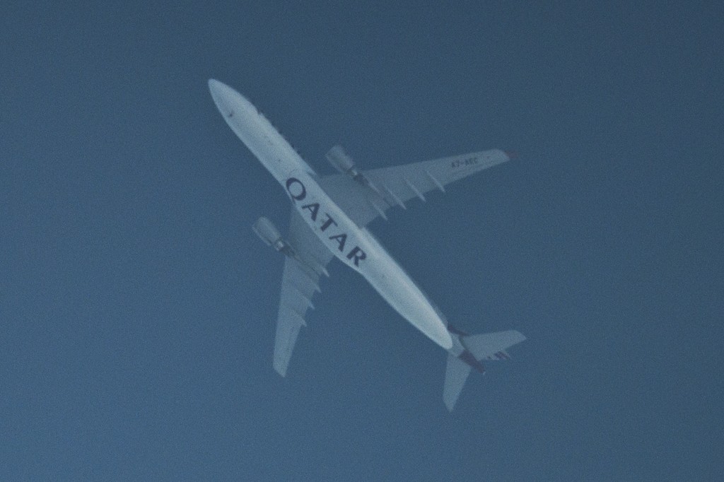 Oradea - aeronave in zbor - Pagina 20 A333_q10