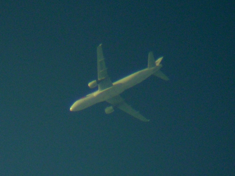 Avioane pe ruta zona BUDOP - DEGET; A611