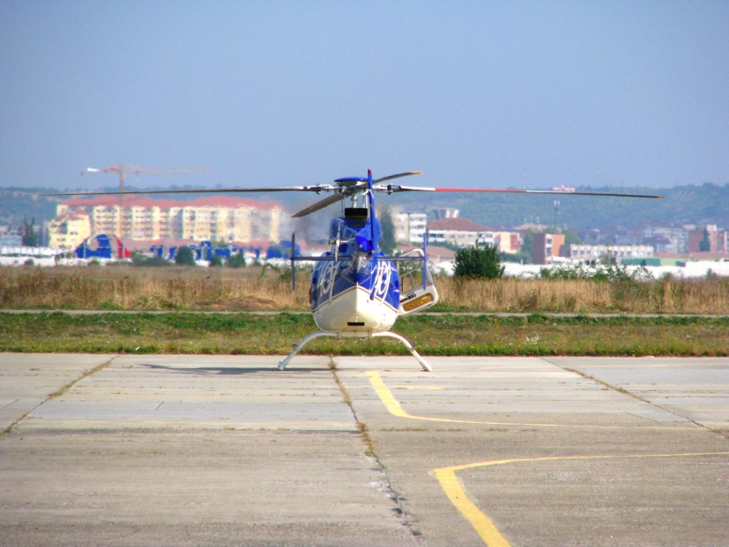 Aeroportul Oradea - Septembrie 2011 Av111