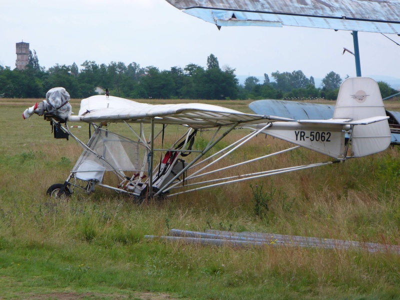 Ce avion este acesta? Yr-50610