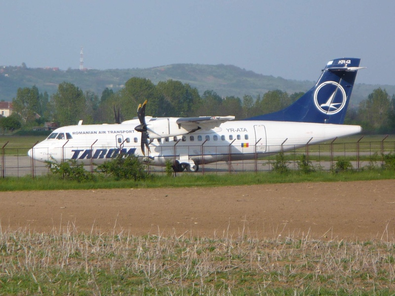 Aeroportul Oradea - 2008 - Pagina 3 Yr-ata14