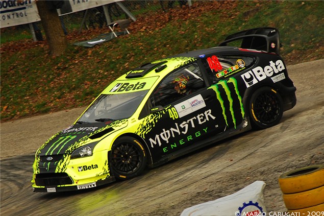 ford focus WRC 2009 Valentino Rossi 333711