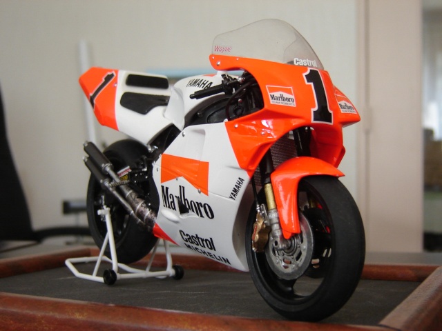 YAMAHA YZR500 1993 Photom23