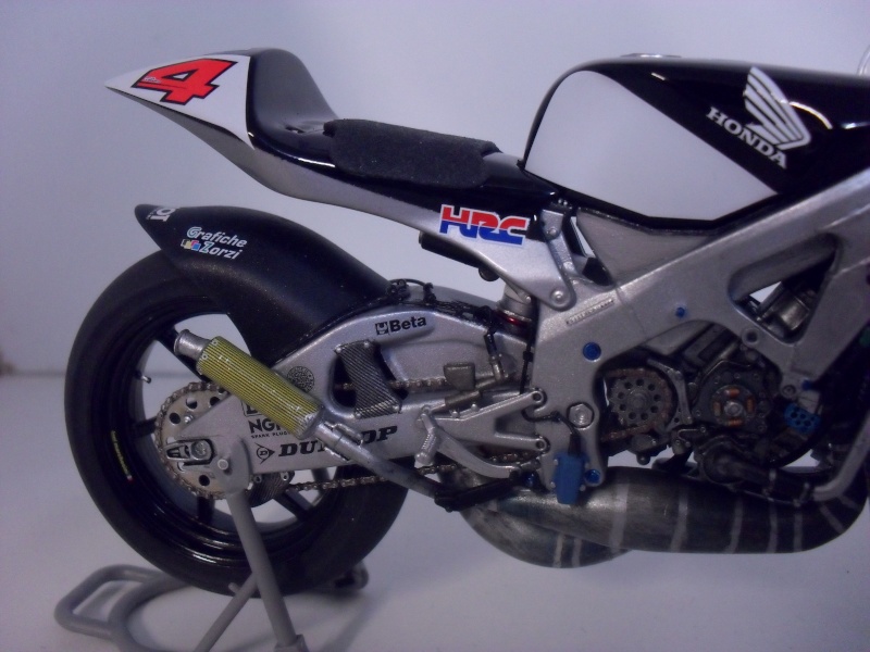 honda RS 250RW 2009 (la dernière 250 championne du monde) Sam_3417