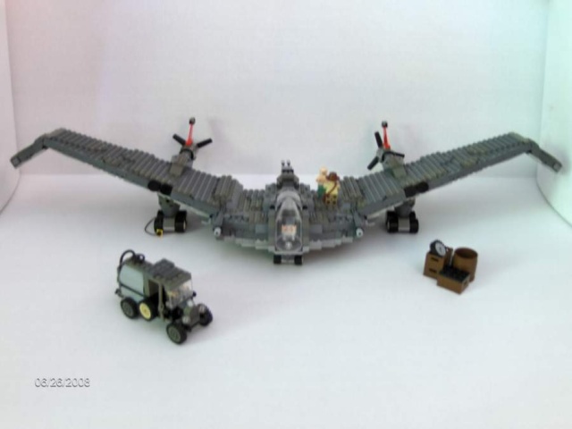 Custom Flying Wing, and Fuel Truck! Legos010