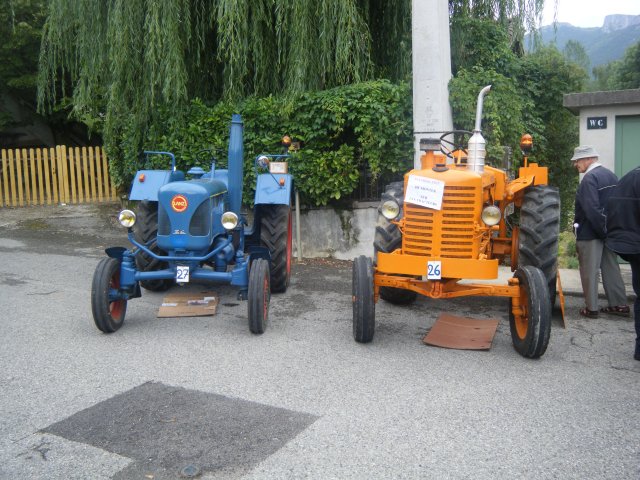 Fête des vieux tracteurs à PEYRUS (26) Photo_20