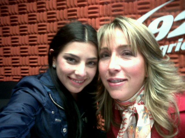 [Foto] Daniela en Radio Agricultura Z0wvp10