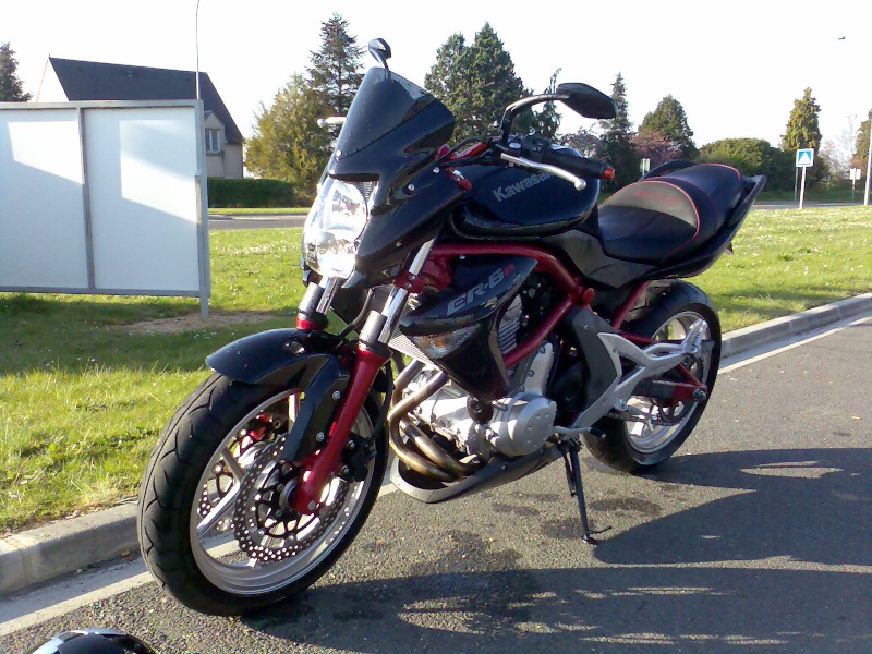 y'a t'il des motards sur le FOFO??? 1_611
