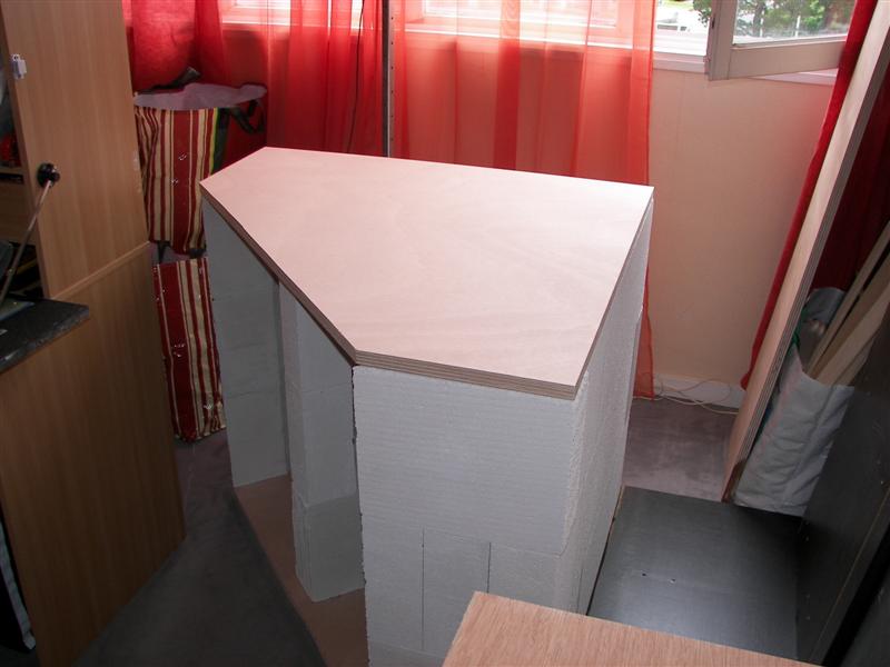Fabrication meuble pour bac d'angle 100_4917