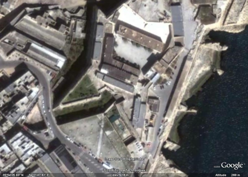 joliet - Lieux de tournages de films vus avec Google Earth - Page 12 Saint_10