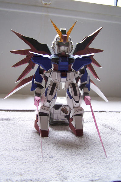 gundam destiny Gundam13
