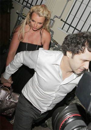 Britney ráng phấn đấu vì các con Britne13