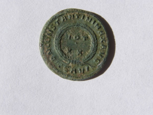 Follis de Constantino I ( D N CONSTANTINI MAX AVG.-VOT XX ) Consta11