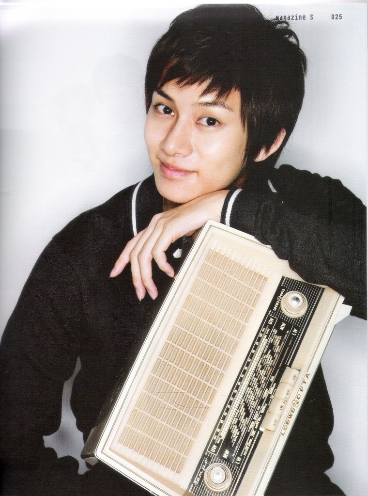 Kim Hee Chul - Super Junior 00052a11