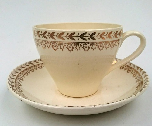 Elegant gravy boat saucer Kelston British ~ Elonga10