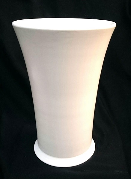 vase - Large Hand Thrown Vase Hand_t10