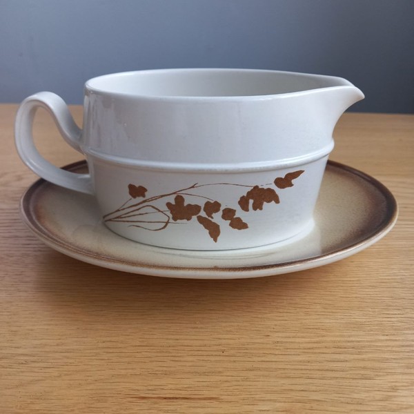 New Shape!! 8803 Classic Gravy Boat Oval Stand House_10