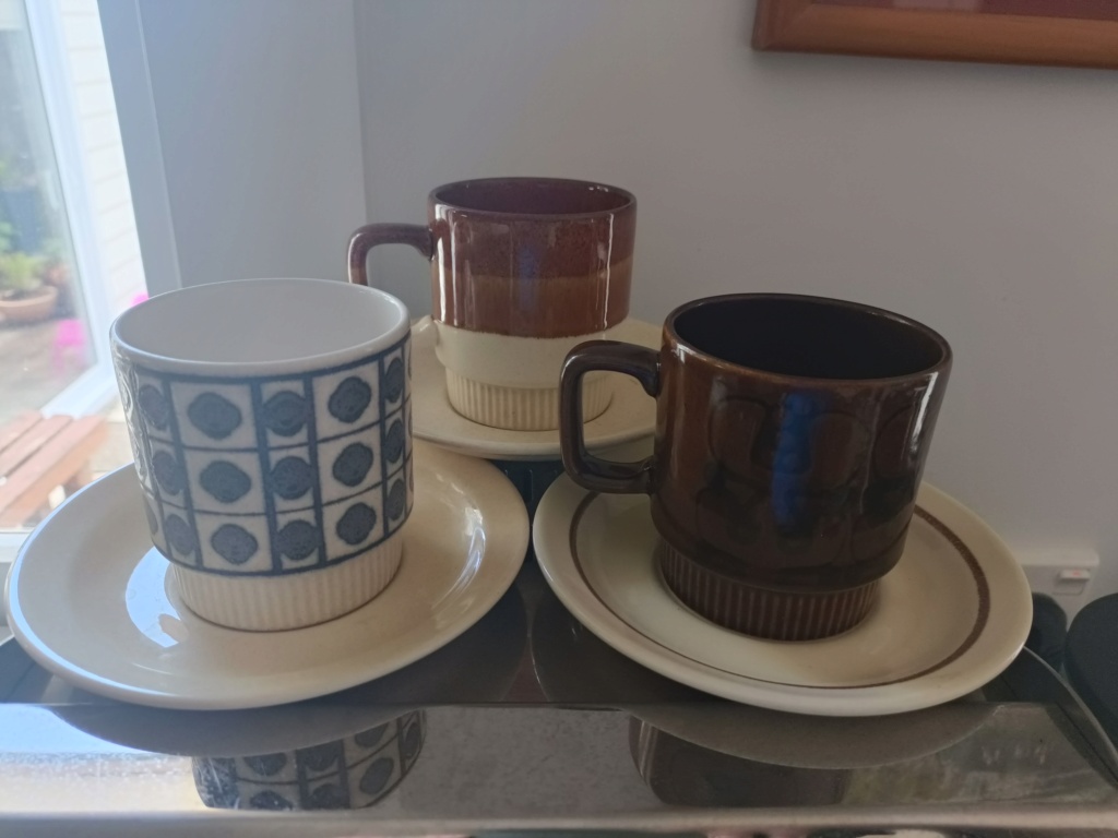 Fluted stacking mugs (3040) Img20212