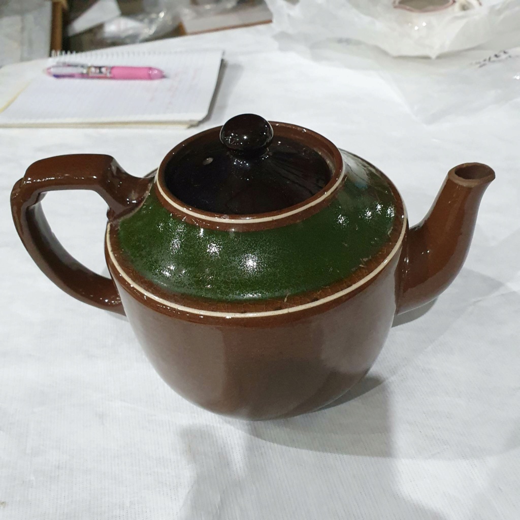 teapot - New Zealand Potteries Ltd Wellington Teapot Nz_pot10