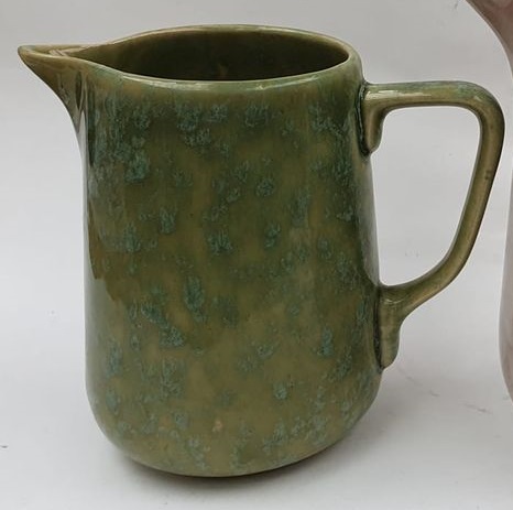 Old green Temuka jug 10 cmh