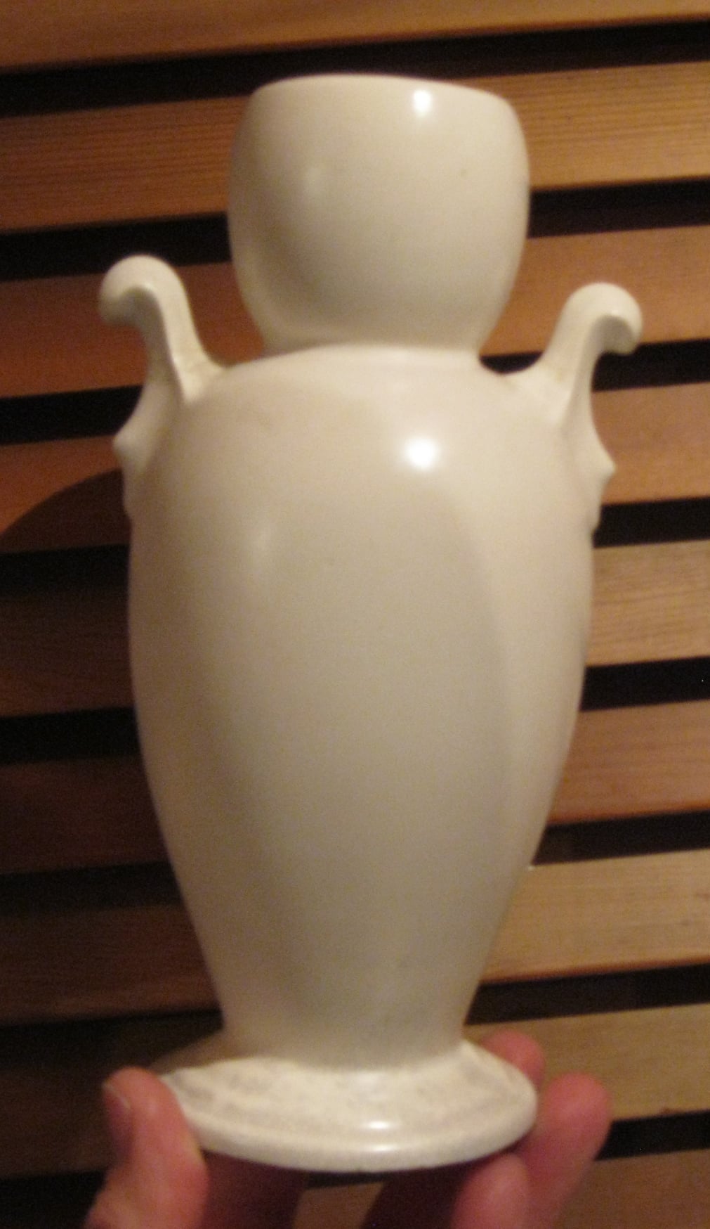 V.122 Titian Studio Vase V_12210