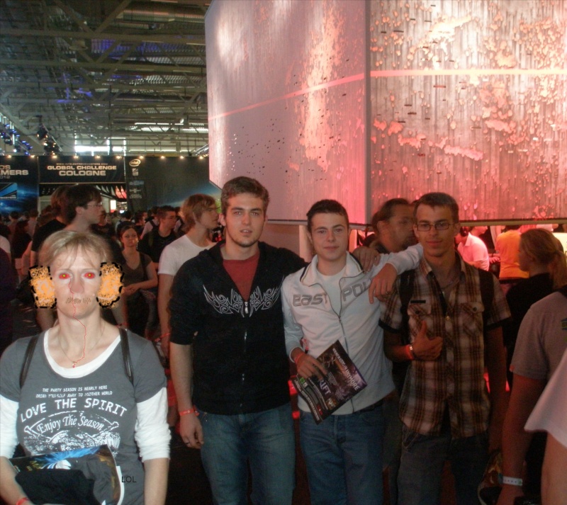 GAMESCOM 2011 : k[R]onik est dans la place Gamesc10