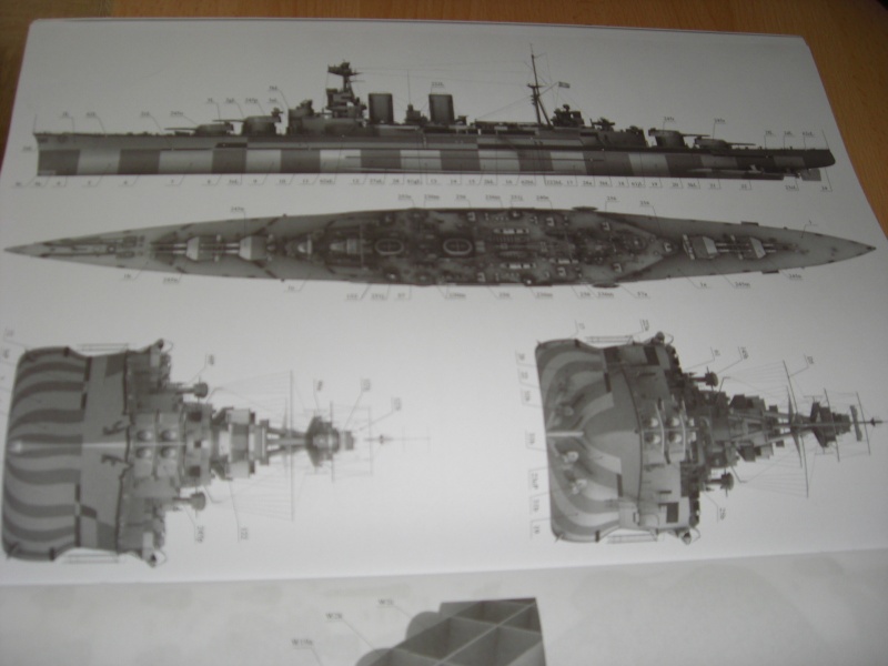 HMS HOOD von Halinski 1:200 Baupause 00811