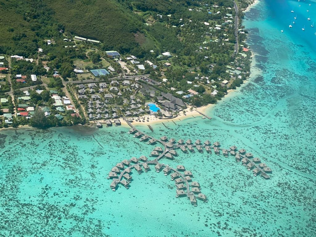 https://spotting-Tahiti-Moorea Img-2012