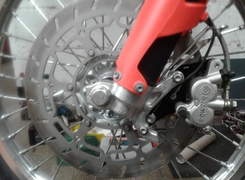 Ahell et son garage : ktm 640 adv, T7, drz .... 70870510