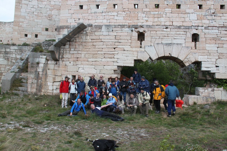 ESCURSIONE del 22/04/2012 da Volargne a Ceraino con visita dei forti Monte e Ceraino Img_6142