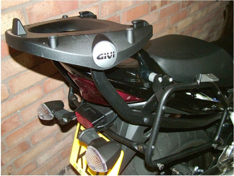 Givi E52 Top box sold, still have a M5 mounting plate and Admore stop/indicator lighting kit Pl539_10