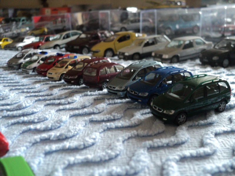 Dinky Toys Opel Rekord C Coupé 1:43... e altri modellini! Dsc05410