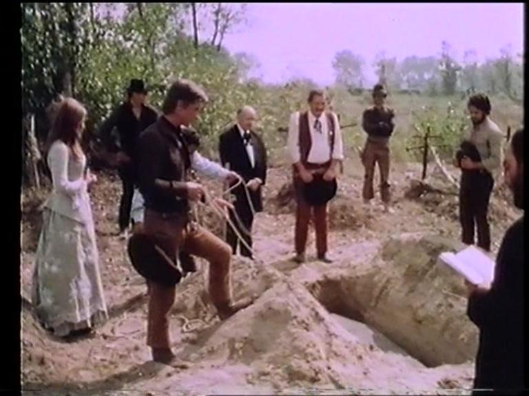 Abattez Django le premier - Uccidi Django... uccidi per primo! - Sergio Garrone - 1970 Pdvd_331