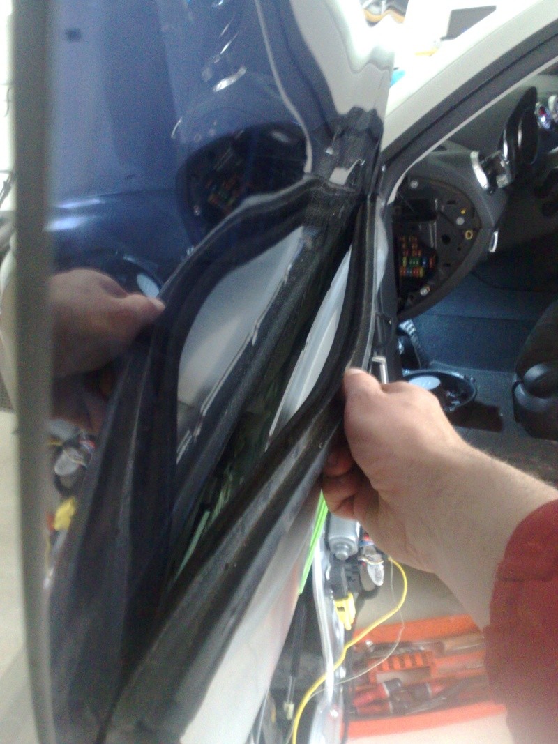 Tuto] Demonter son leve-vitre sur Audi TT mk2 8j‏ + le réparer pour 17€ -  Intérieur - AutoPassion